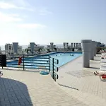Апартаменти Stunning Only 100m From The