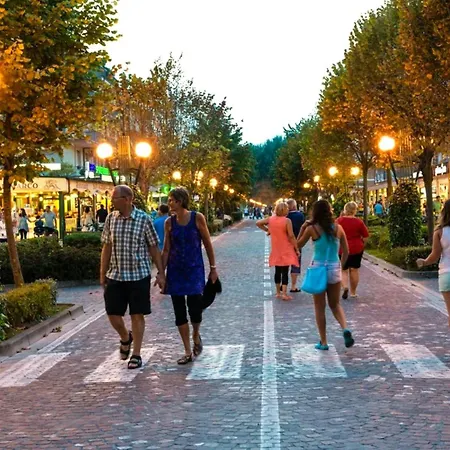 Stunning Only 100m From The * Bibione